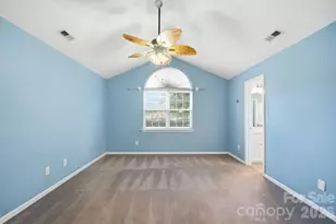 359 Linsbury Ct, Gastonia, NC 28056 - Photo 29