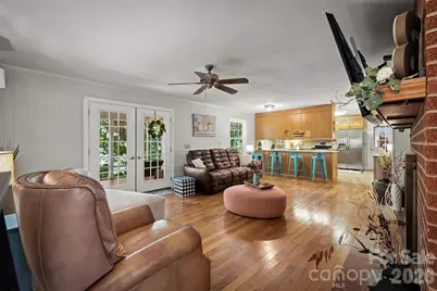1009 Randolph Circle SE, Lenoir, NC 28645 - Photo 11