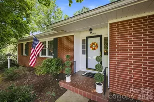 1009 Randolph Cir SE, Lenoir, NC 28645 - Photo 23