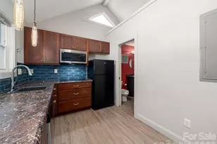 185 Duckworth Ave, Brevard, NC 28712 - Photo 7