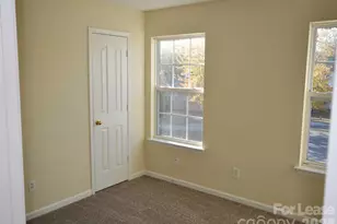 1408 Nature Pl, Charlotte, NC 28214 - Photo 3