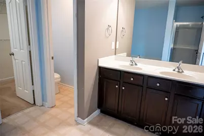 9702 Pond Vista Court, Charlotte, NC 28216 - Photo 31