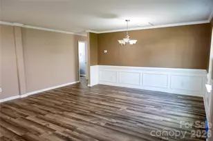 9702 Pond Vista Court, Charlotte, NC 28216 - Photo 7