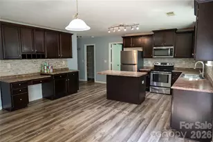 9702 Pond Vista Court, Charlotte, NC 28216 - Photo 13