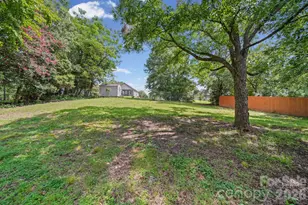 834 Murphy St, Kannapolis, NC 28081 - Photo 13