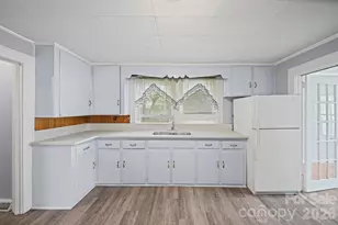 834 Murphy St, Kannapolis, NC 28081 - Photo 11