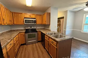127 Holly Ct, Bostic, NC 28018 - Photo 5