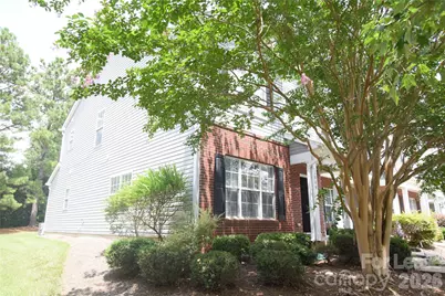 2849 Summergrove Court, Matthews, NC 28105 - Photo 3