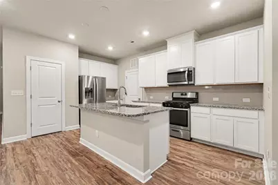6863 Good News Drive, Charlotte, NC 28215 - Photo 9