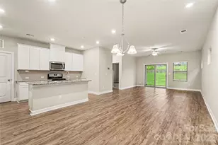 6863 Good News Dr, Charlotte, NC 28215 - Photo 7
