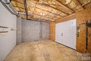 210 Clear Vista Cir, Asheville, NC 28805 - Photo 39