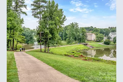 10326 Haddington Drive NW, Charlotte, NC 28269 - Photo 31