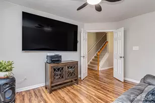 10326 Haddington Dr NW, Charlotte, NC 28269 - Photo 9