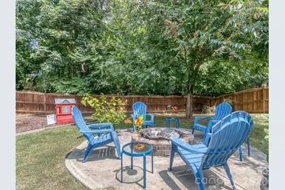10326 Haddington Drive NW, Charlotte, NC 28269 - Photo 5