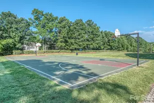 10326 Haddington Dr NW, Charlotte, NC 28269 - Photo 41