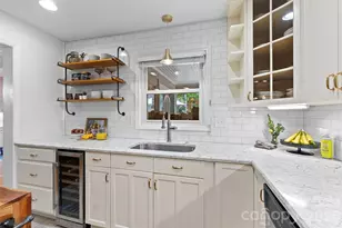 4801 Fairheath Rd, Charlotte, NC 28210 - Photo 17