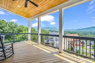 285 Mount Allen Heights, Black Mountain, NC 28711 - Photo 23