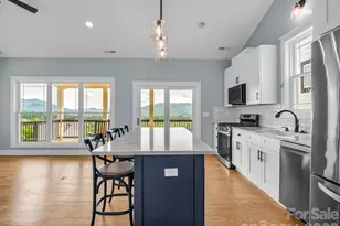 285 Mount Allen Heights, Black Mountain, NC 28711 - Photo 15