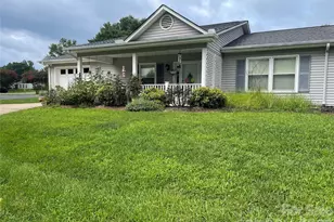 111 Holly Ct, Bostic, NC 28018 - Photo 1