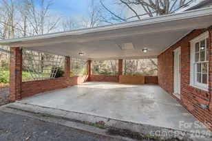 624 Brentwood Ct, Winston Salem, NC 27104 - Photo 3