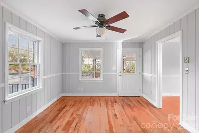 624 Brentwood Court, Winston Salem, NC 27104 - Photo 7