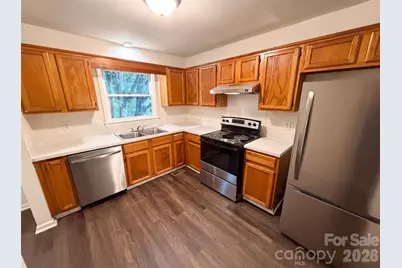 6409 Tivoli Court, Charlotte, NC 28211 - Photo 13