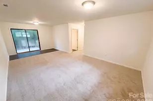 6409 Tivoli Ct, Charlotte, NC 28211 - Photo 11