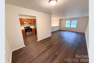 6409 Tivoli Court, Charlotte, NC 28211 - Photo 9