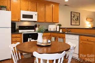 102 King Henry Ln, Granite Falls, NC 28630 - Photo 39