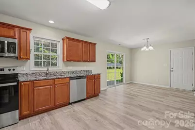 3948 Newhall Drive NW, Conover, NC 28601 - Photo 9