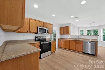 9013 Broad Ridge Court, Charlotte, NC 28269 - Photo 13