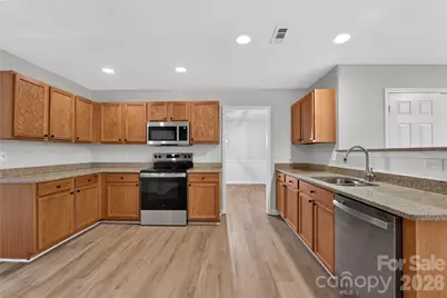 9013 Broad Ridge Court, Charlotte, NC 28269 - Photo 15