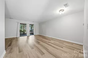 4340 N Center St, Hickory, NC 28601 - Photo 5