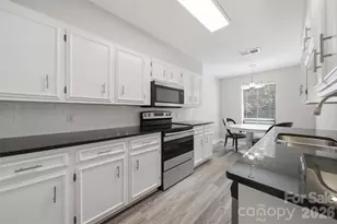 4340 N Center St, Hickory, NC 28601 - Photo 9