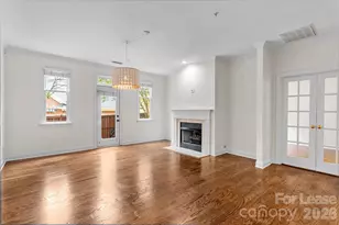 1192 Hampton Gardens Ln, Charlotte, NC 28209 - Photo 7