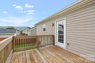 78 W Newberry Dr, Fletcher, NC 28732 - Photo 17