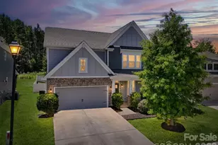 2963 Bridgewater st, Lancaster, SC 29720 - Photo 1
