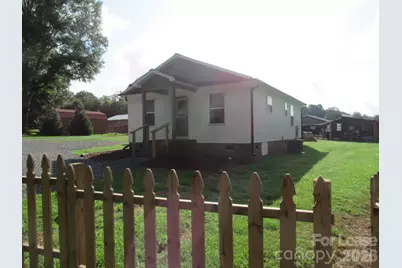 251B S B Avenue, Maiden, NC 28650 - Photo 3