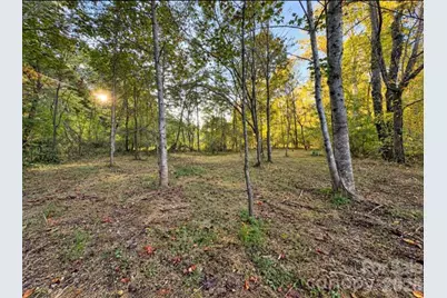 3786 US 70 Highway E, Marion, NC 28752 - Photo 13