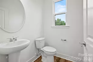 1013 Revival Row, Charlotte, NC 28208 - Photo 11