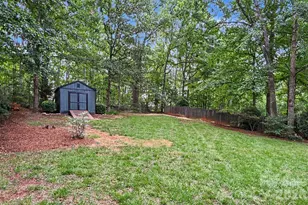 1928 Twin Ponds Dr, Hickory, NC 28602 - Photo 29