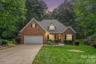 1928 Twin Ponds Drive, Hickory, NC 28602 - Photo 1