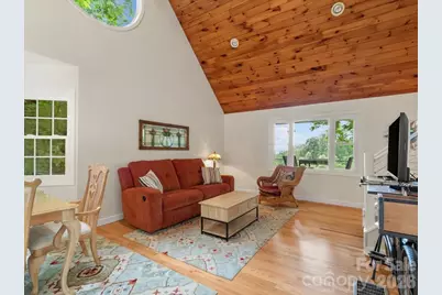 386 Madison Heights Drive, Marshall, NC 28753 - Photo 7