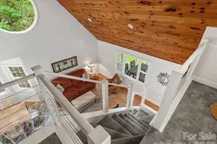 386 Madison Heights Dr, Marshall, NC 28753 - Photo 23