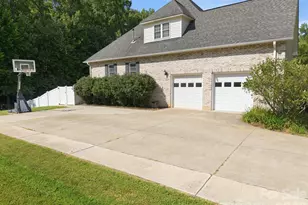 421 De Lara Cir, Salisbury, NC 28146 - Photo 5