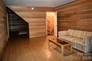 173 Mountain Haven Ln, Zirconia, NC 28790 - Photo 27