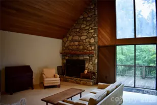 173 Mountain Haven Ln, Zirconia, NC 28790 - Photo 3