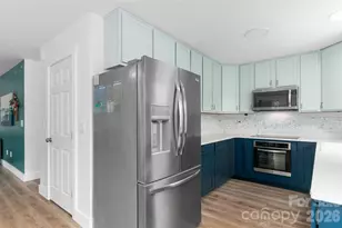 250 Virginia Ave, Asheville, NC 28806 - Photo 15