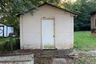 917 Logan St, Shelby, NC 28150 - Photo 13