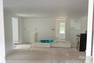 3105 Evelyn Cir, Darlington, SC 29540 - Photo 5